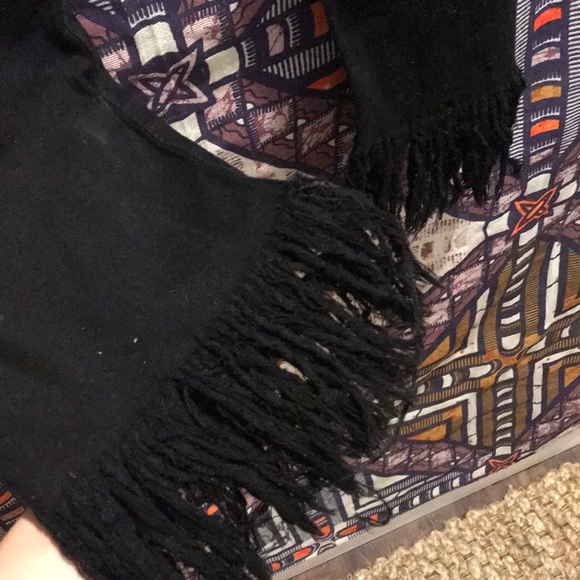 Black flare bottom jeans - Picture 4 of 5